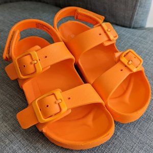 Cat & Jack Size 10 toddler water sandals